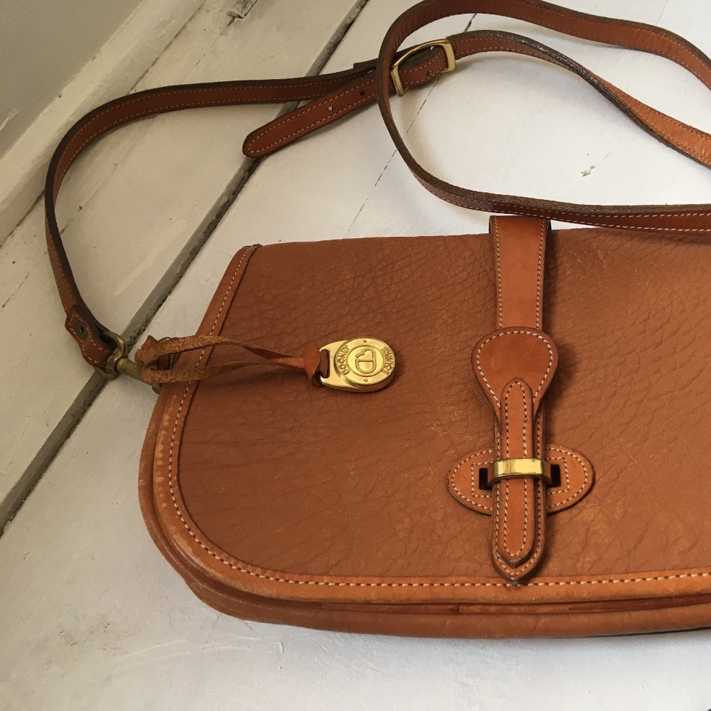 Dooney & Burke Vintage 💯 Brass & Leather